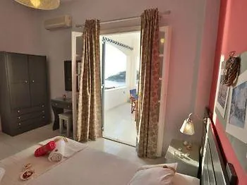 Hotel Kinibay 4*
