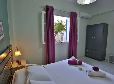 Kinibay Hotel